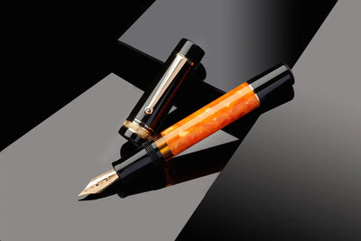Delta DV2 Premium 14k Fountain Pen - Orange / Gold Trim