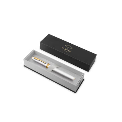 Parker Meridian Fountain Pen - Chrome / Gold Trim