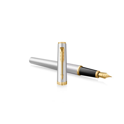 Parker Meridian Fountain Pen - Chrome / Gold Trim
