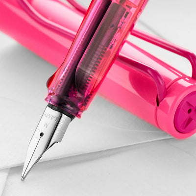 LAMY Safari Fountain Pen - Neon Pink - Special Edition