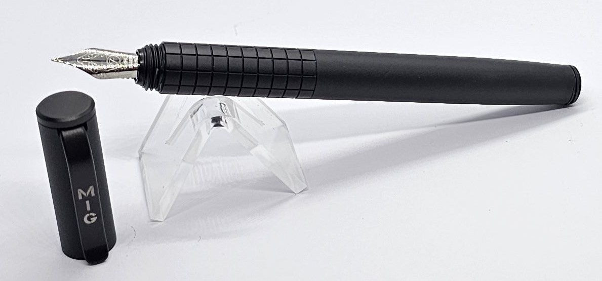 MIG Fountain Pen - Black