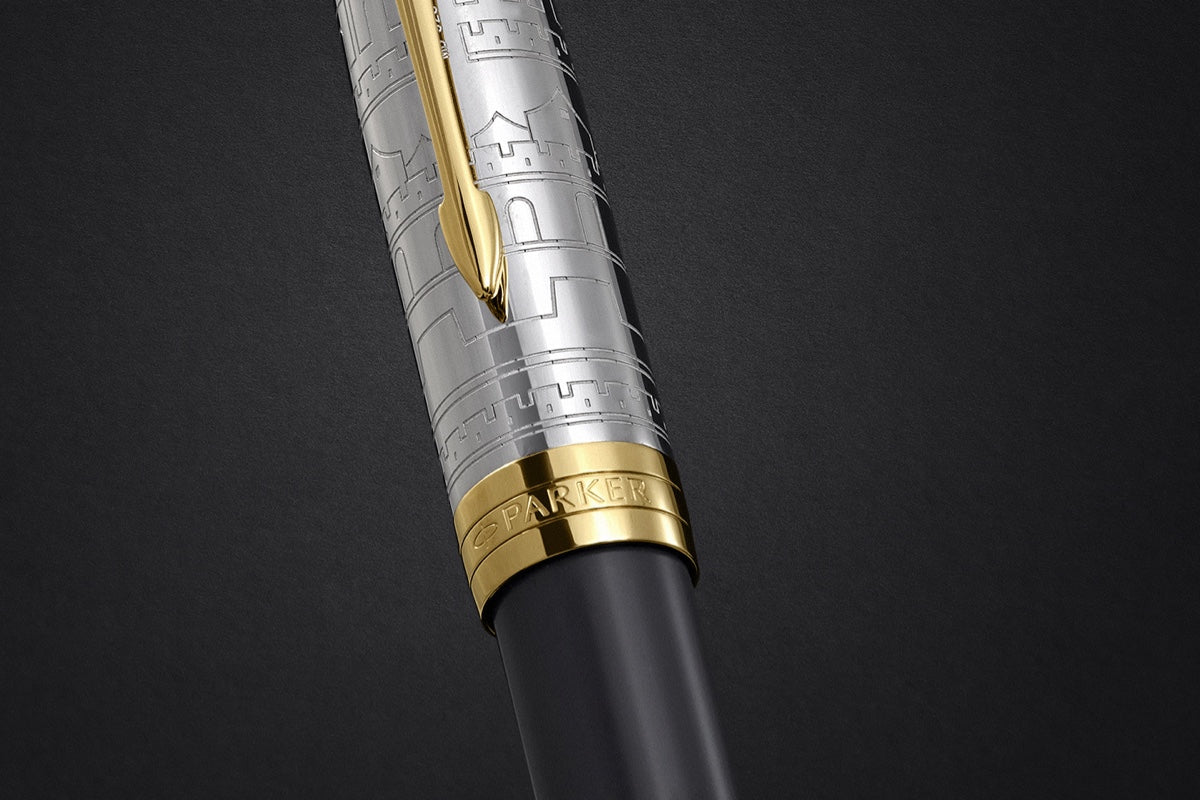 Parker Sonnet Ballpoint Pen - SE24 China Gold Trim Ballpoint Pen