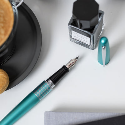 Pilot Metropolitan MR3 Fountain Pen - Aqua Dots