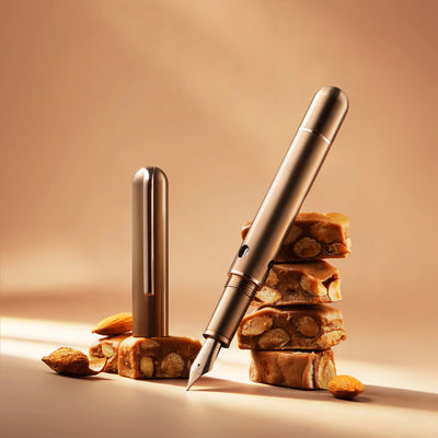 Nahvalur Nautlius Ti Fountain Pen - Toffee