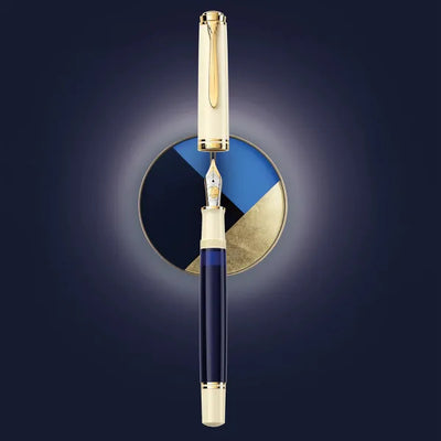 Pelikan Souveran M 800 Fountain Pen - Cream Blue - Special Edition