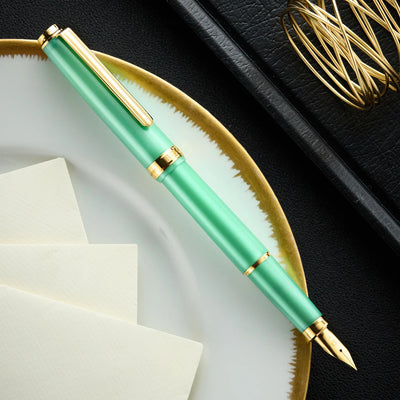 Platinum Biso Fountain Pen - Sparkle Mint Green