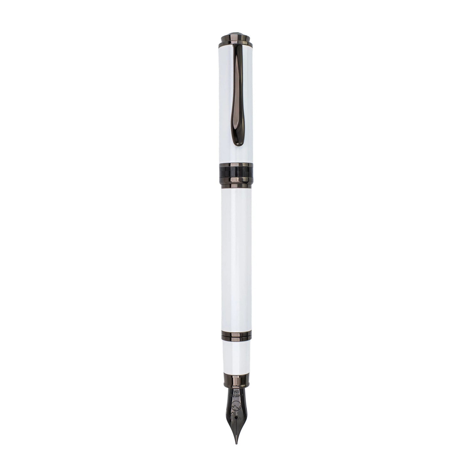 Monteverde Innova Fountain Pen Set - Cloud Dancer / Gunmetal