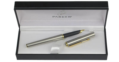 Parker 95 Fountain Pen - Stainless Steel / Gold Trim