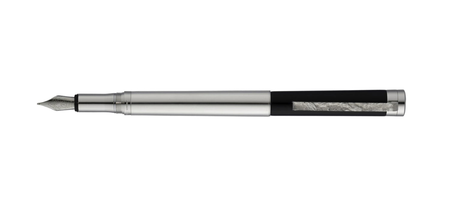 Waldmann Xetra Sueno Fountain Pen - Black Lacquer / Sterling Silver